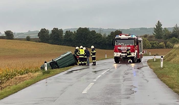 Fahrzeugbergung (T1) – L3107 Richtung Wolkersdorf